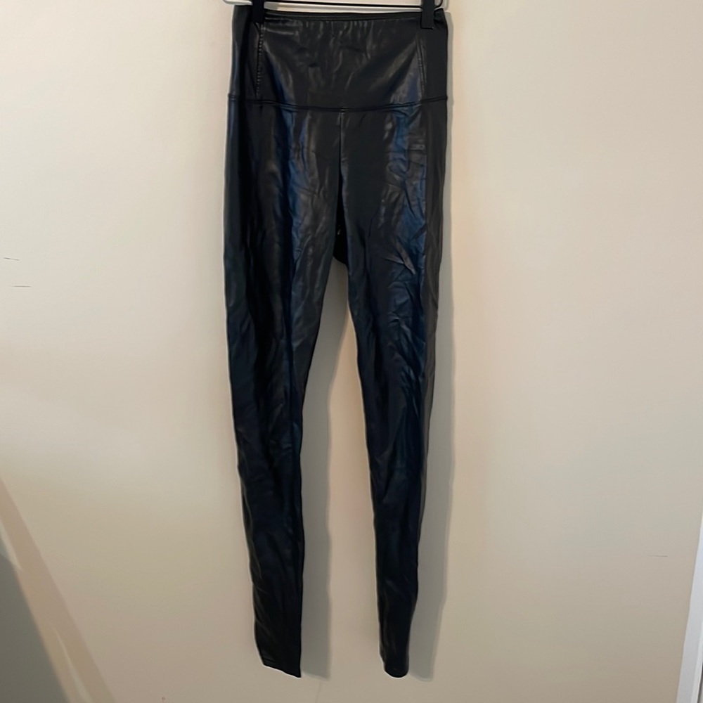 Wilfred Free Daria Vegan Leather High Rise Leggings